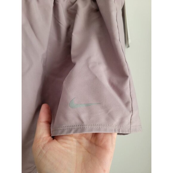 New Nike Women's Brief Lined loose Fit 3" Running Shorts Lavendar Sz XL - Picture 2 of 5